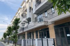 Hơn 3 tỉ sở hứu nhà 4 tầng, diện tích sử dụng 210m2,sổ hồng, vsip từ sơn, bắc ninh