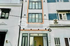 Bán nhà 2 tấm đúc ngay chợ pham đăng giang hem xe hơi 6m