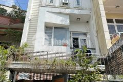 Mặt tiền hẻm 10 m thông, phan huy ích, 4.5 x 14 nhà đẹp chính chủ 3 t