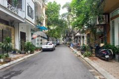 Bán toà nhà đa chức năng, 8 tầng, oto tránh, văn phòng, spa, 2 thoáng giá hợp lý