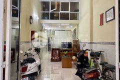 Chủ ngộp băng, bán nhà hxh lạc long quân, tân bình, 63m2, giá rẻ 5,6 tỷ