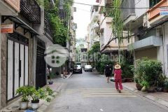 Siêu hiếm dân xây ô tô tránh thang máy 5 tầng 52m² mt 7m ngô gia tự long biên