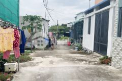 Cần bán gấp nhà bắc sơn trảng bom, dt 512m, đường xh, giá 700 triệu, nhà 1 trệt 1 lầu 3pn,2wc