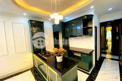 Bán nhà khương trung 45m2x6t, nhà mới thang máy ngõ thông ô tô đỗ cửa giá 7.7 tỷ