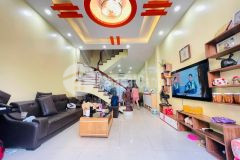 Chỉ 85trm2 70m2 x 4 tầng x mt 4m thụy khuê nhà đẹp sân riêng rộng rãi