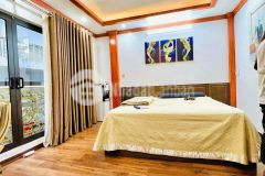 Bán nhà hoàng quốc việt,cầu giấy,ô tô tránh,vỉa hè,45m,5t,giá hơn 9 tỷ. lh hải 0966866250