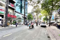 Tòa nhà văn phòng mặt tiền đỗ xuân hợp, q9, 12x40m hầm 7 tầng, 1.600m2 sàn, hđt 220trtháng, 65 tỷ