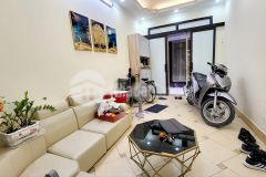 Hoàng liệt bán nhà 5 tầng 30m2 sổ đỏ chỉ 2.5x tỷ.