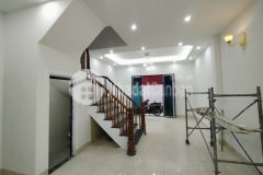 Chủ giảm 300tr, nhà ngọc thụy,long biên 63m2,4 tầng,mt 5,3m giá nhỉnh 5 tỷ