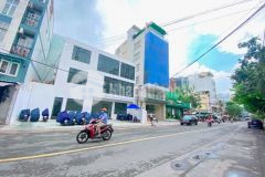 Bán nhà mặt tiền võ văn tần,p.5,q.37x13 nở hậu13m hđt75trtháng giá 76 tỷ