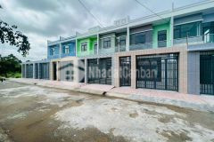 Nhà 1 lầu mới xây mặt tiền nhựa nội thất cao cấp tân tỉnh b tân mỹ chanh