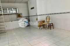 Gần ngã tư lạc long quân âu cơ ô tô ngủ nhà 29m2 giá hơn 2 tỷ.