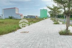 Cần bán gấp lô đất đường số 9, kdc tân đô, đường nhựa 20m.