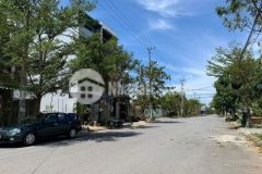 Trung tâm sơn trà, oto qua nhà.