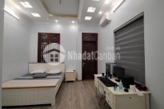 Bán nhà ngọc lâm ngõ thông nguyễn văn cừ ô tô vào nhà thoáng trước sau tiện ích ngập tràn