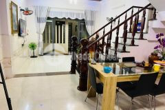 Trung tâm sơn trà, cách cầu rồng và công viên biển đông 250m.