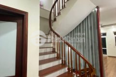 Bán nhà tam trinh, phân lô liền kề 70 m2, 11 tỷ 500. lh 0947865456