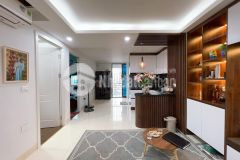 Bán căn hộ lô góc 3 thoáng hồ đền lừ hm, tặng full nội thất xịn 68m2 2.28 tỷ.