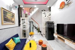 Nhà xinh sổ vuông a4 tặng hết nội thất hẻm quang trung, gò vấp