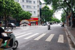 Bán gấp đất ngõ 29 phố trạm, cổ linh, 50m2, mt4.5m, lô góc, phân lô, ô tô