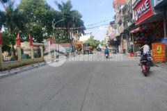 Bán gấp trục chính lạc đạo, ngay ủy ban xã, kinh doanh thoải mái, lh 0362554684