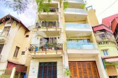 Bán nhà nguyễn chí thanh, ô tô tránh, mặt ngõ thông. 59m2, 5t, mt rộng, 10,7 tỷ