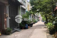 Nhà hương lộ 3 giáp tân phú ngay eaon maill 54m2 4 x 13.5 2 tầng btct hẻm ôtô 3 tỷ 75