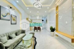 Định cư úc bán nhà 5 tầng gần mặt tiền tt phú nhuận chỉ 5.2 tỷ