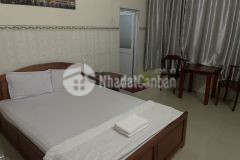 Bán gấp khách sạn 6 tầng 18 phòng bên hông siêu thị go dĩ an giá 12,5 tỷ