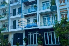 Bán nhà mặt tiền đường số 3 kdc phú mỹ q7 giá 11,5 tỷ