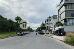 Bán đất tư đình ô tô vào nhà hàng xóm himlam eaon mall phân lô quân đội 2 thoáng