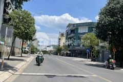 Cần bán lô đất gần ngân hàng vietocmbank nha trang mặt tiền thích quảng đức cách đường phong châu 3