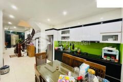 Bán nhà phân lô, ngõ phố vĩnh hưng 54m² 5 tầng 8.2 tỷ