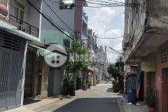 Bán căn nhà cấp 4 mặt tiền đường số 14 m phường tân quy q7. diện tích 4,55x18m 12.5 tỷ