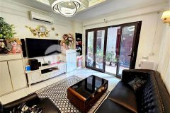 Bán gấp ngọc thụy 40mx5t, mt 3.9m hơn 4 tỷ hứa hẹn tăng giá trị