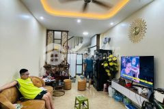 Hang cuc nong sát hồ đền lừ lô góc hai thoáng đẹp hiện đại 3.8 tỷ