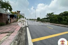 Bán đất 55m2 mt 4,5m nở hậu tại xuân canh đông anh dân trí cao giá cắt lỗ 1,3 tỷ lh 0865665934