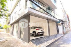 Siêu phẩm thạch bàn,long biên 41m2,6 tầng,mt 4.3m,lô góc,gara oto 7 chỗ giá hơn 6 tỷ