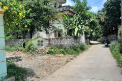 Bán đất lương sơn hòa bình dt 260m ngay trung tâm huyện