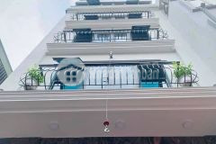 Bán gấp, cầu giấy,chỉ 6 tỷ ô tô đỗ cửa nhà mới đẹp 35m2x4t sát bãi xe