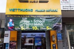 Cho thuê nhà mặt tiền phan xích long, phú nhuận ngang 5m có thang máy