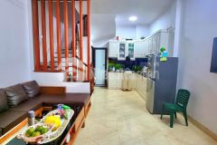 Chuyển công việc bán nhà cự khối, long biên 5t, 33m2 chỉ 2,65 tỷ 10m ra ô tô tránh