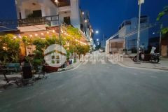 Bán căn nhà cấp 4 mặt tiền đường 14a khu cư xá ngân hàng phường tân thuận tây quận 7. đường trước nh