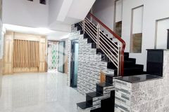 Bán nhà 5x12 gần nguyễn thị thập có sân để xe rộng rãi 4.5ty