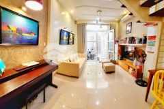 Bán nhanh nhà ở đường hòa hưng, quận 10