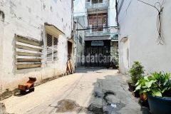 Nhà tân bình cmt8 hxh 3 tầng ngang 5.7m ko quy hoạch lộ giới giá 4 tỷ tl.