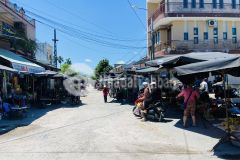 Bán 2 lô đất nền sát chợ ngay trung tâm thị trấn,giá chỉ 7,9tr1m2.