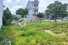 Bán đất tp.tân uyên, lô góc 2mt 72m2 thổ cư 100, shr chỉ 1.450 tỷ. lh0395750786.