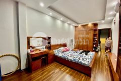 Bán nhà võng thị, tây hồ. gần hồ tây, nội thất đẹp, ngõ thoáng sáng. 56m2, 9.2 tỷ