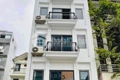 Ba đình, nhà dân 40m2x5t, chỉ 4,3 tỷ lô góc ngõ thông rộng, ba gác đỗ gần ô tô